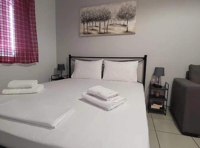 Ioannis Cozy House I